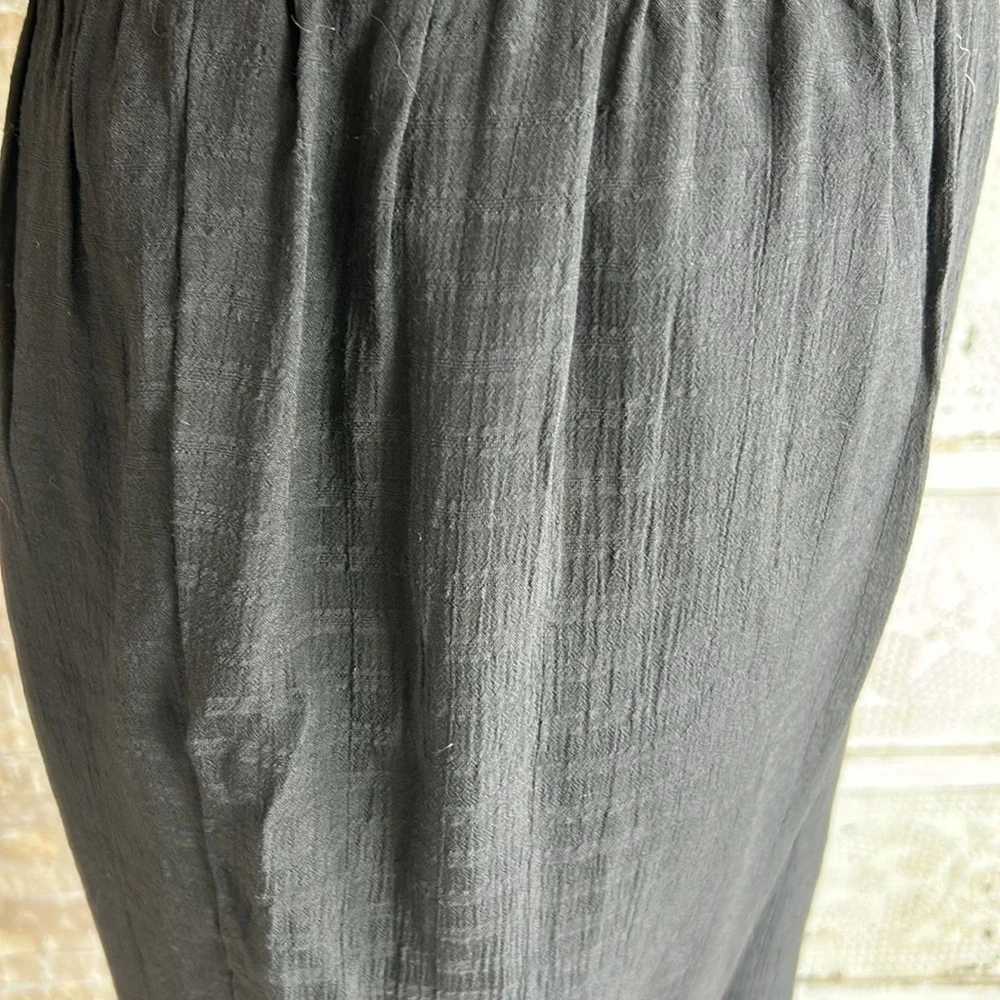 HYFVE lined black side cut out elastic waist elastic ankle flowy pant